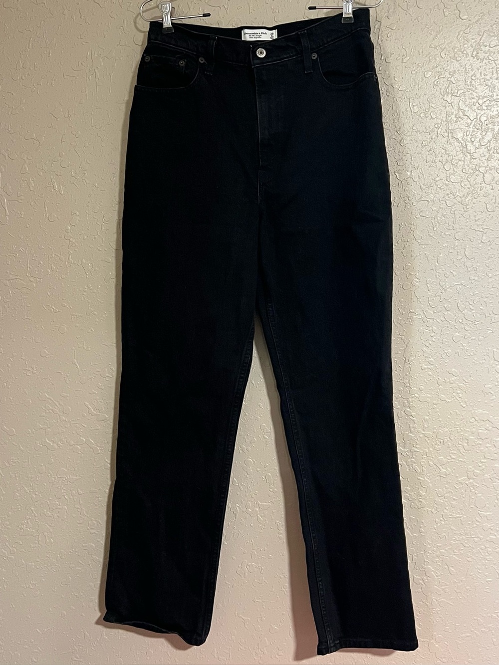 Abercrombie The 90s Straight Ultra High Rise Jeans Size 8R